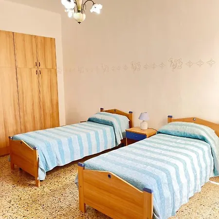 Apartment Antico 109 *